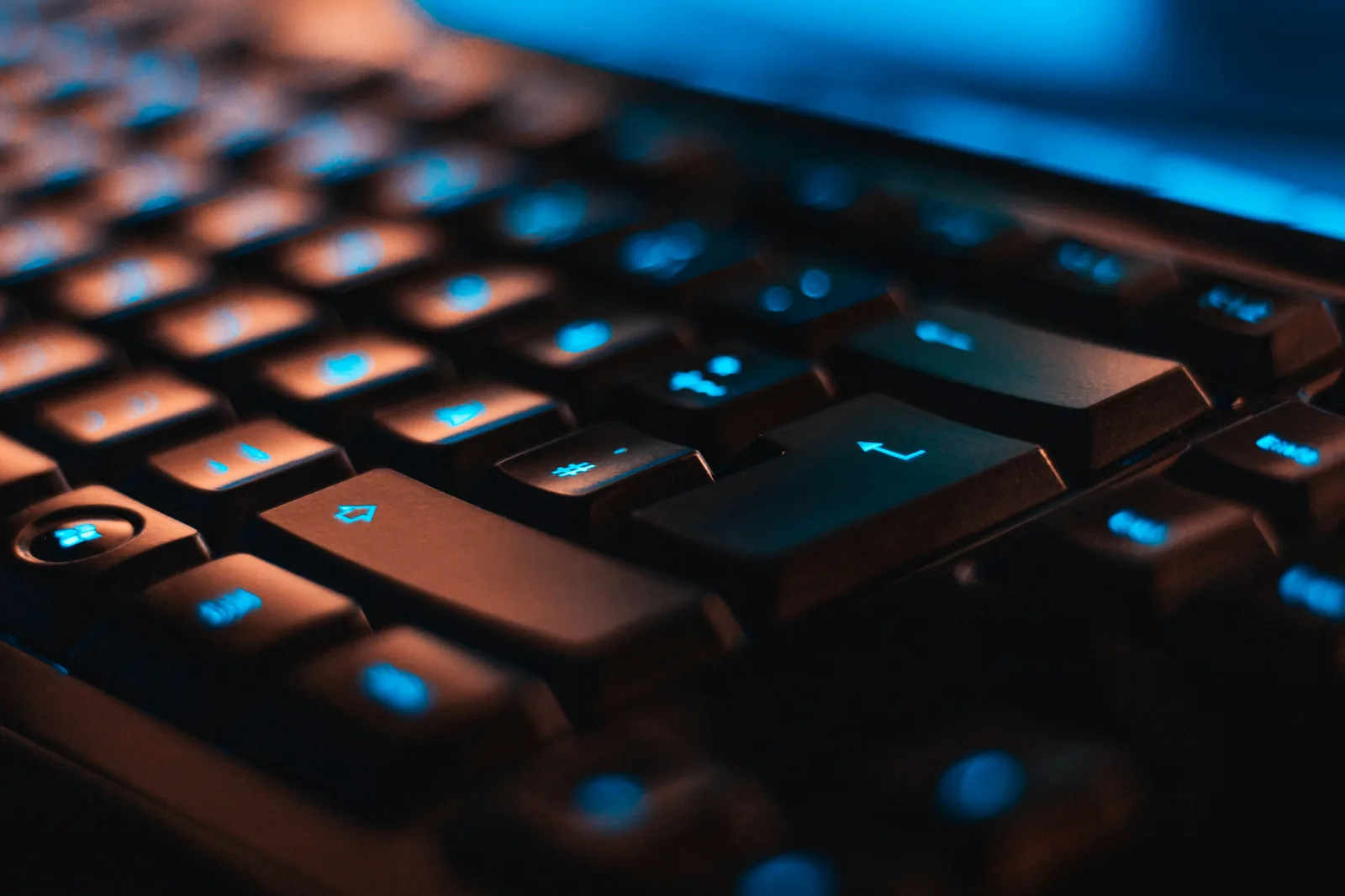 Backlit business keyboard